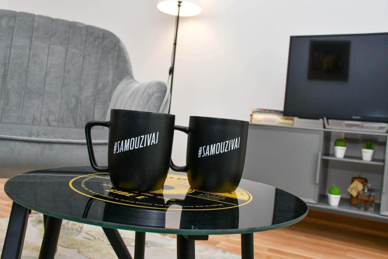 סומבור Apartman Harmony מראה חיצוני תמונה